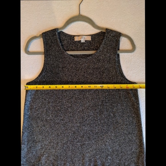 🎀B2GO! Ann Taylor LOFT Sweater Tank Top B&W - Picture 8 of 8